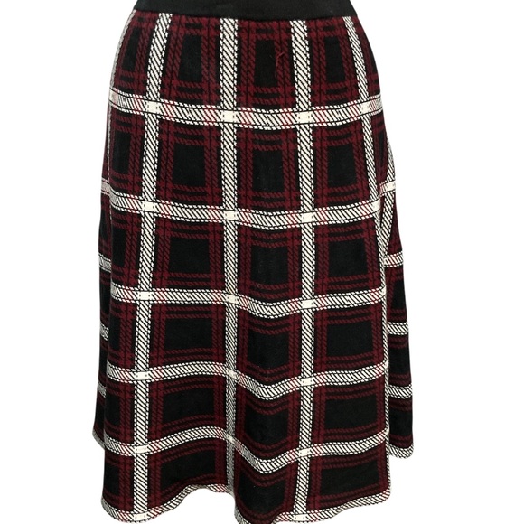 NYC Dresses & Skirts - NYC Black and Red Checkered A-Line Modest Skirt Small